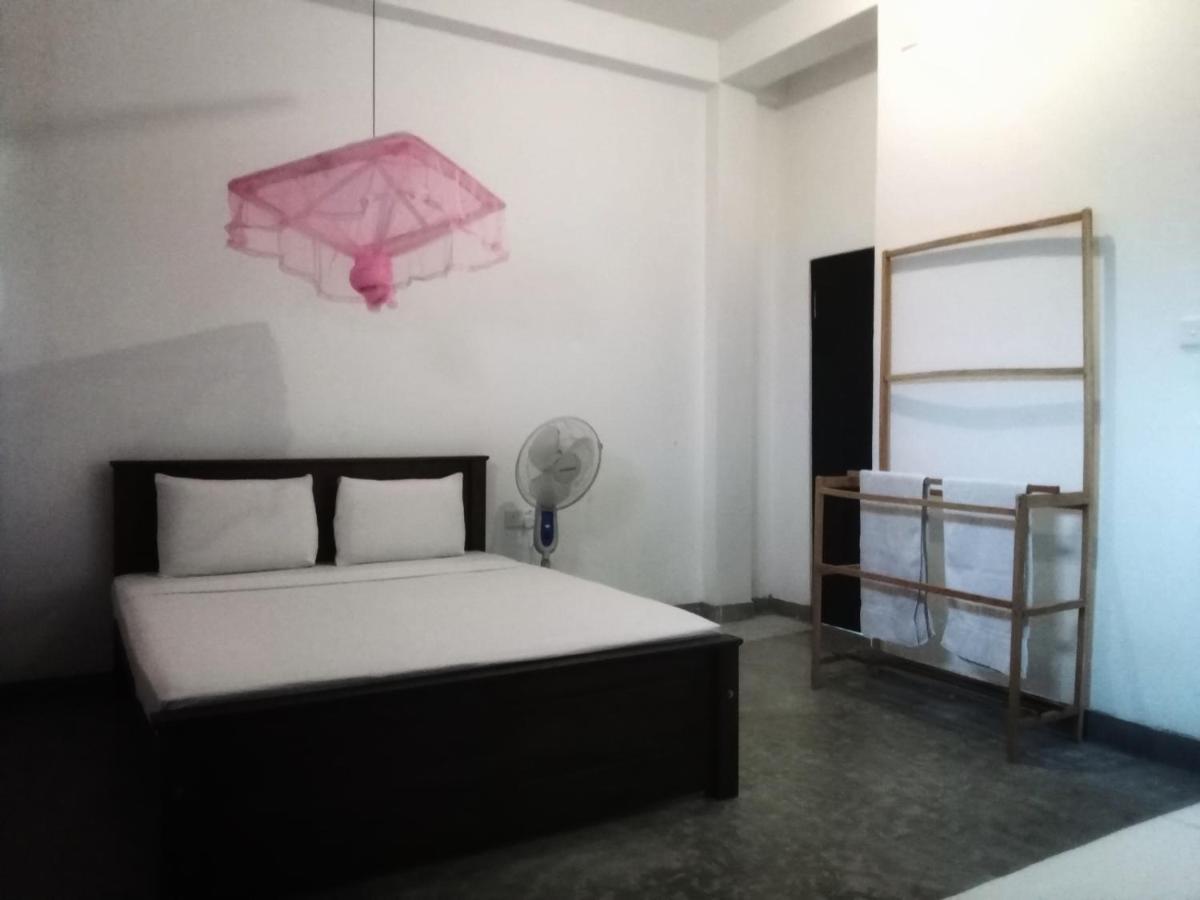The Nest Hotel Тангале Екстериор снимка
