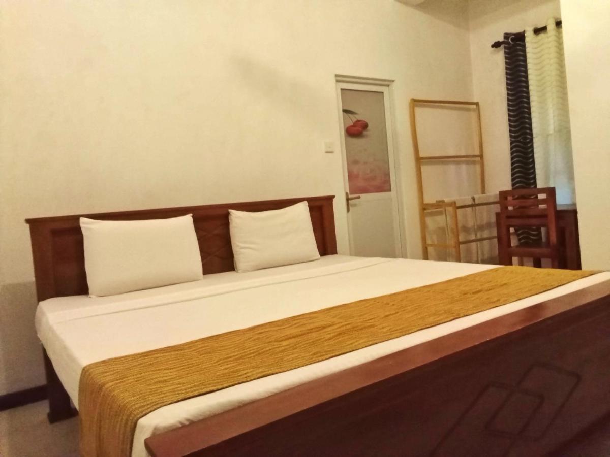 The Nest Hotel Тангале Екстериор снимка