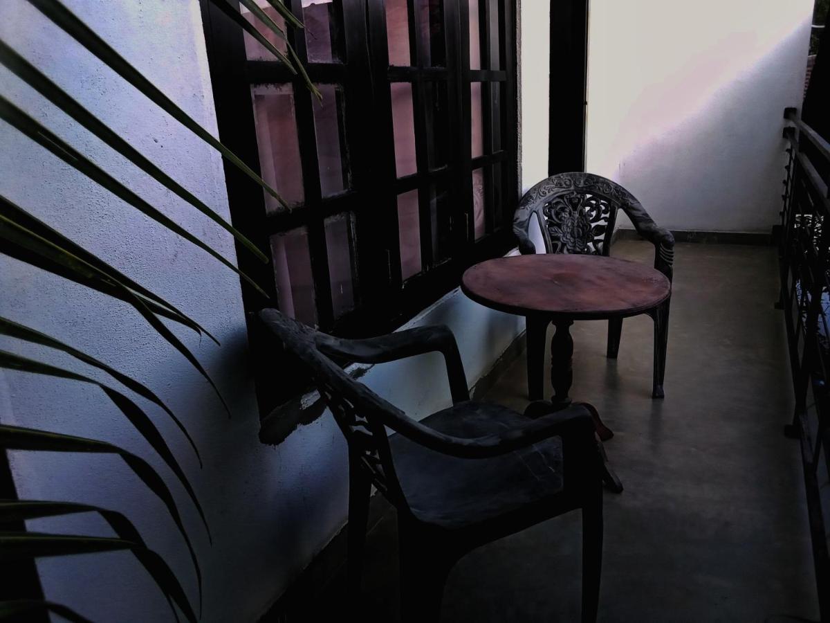 The Nest Hotel Тангале Екстериор снимка